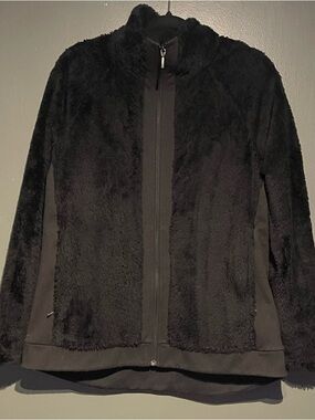 Women’s North Face Jackets Size Large